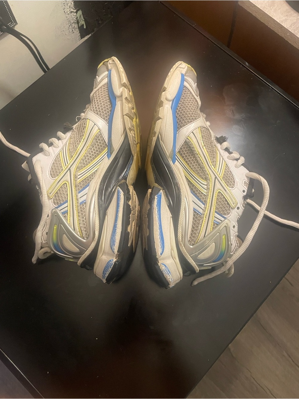 Balenciaga men’s White, Yellow & Blue Trainer Sneakers - Picture 4 of 5
